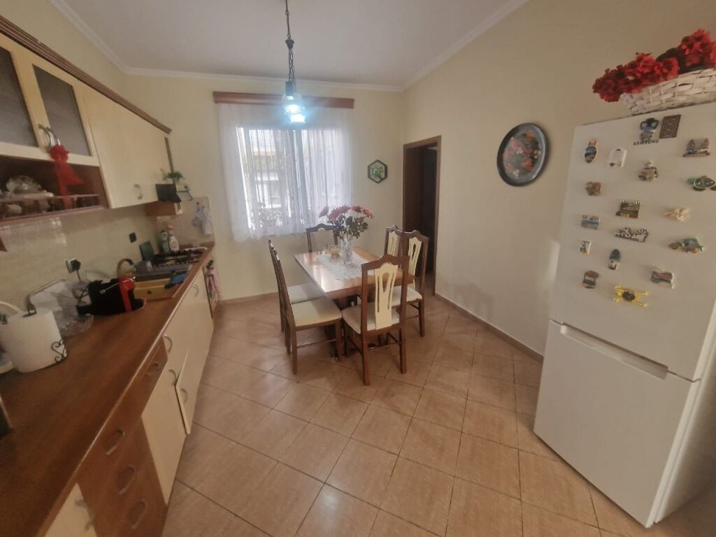 Apartament 3+1 ne shitje , Ish Blloku