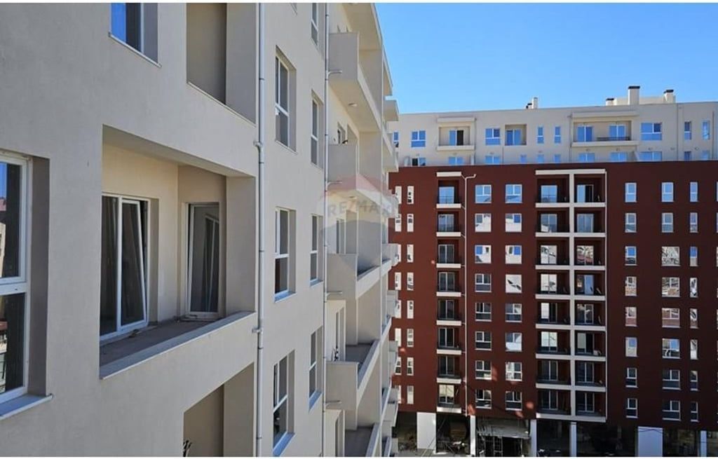 🏡 SHITET APARTAMENT 1+1 – AURA COMPLEX, RR. DRITAN HOXHA