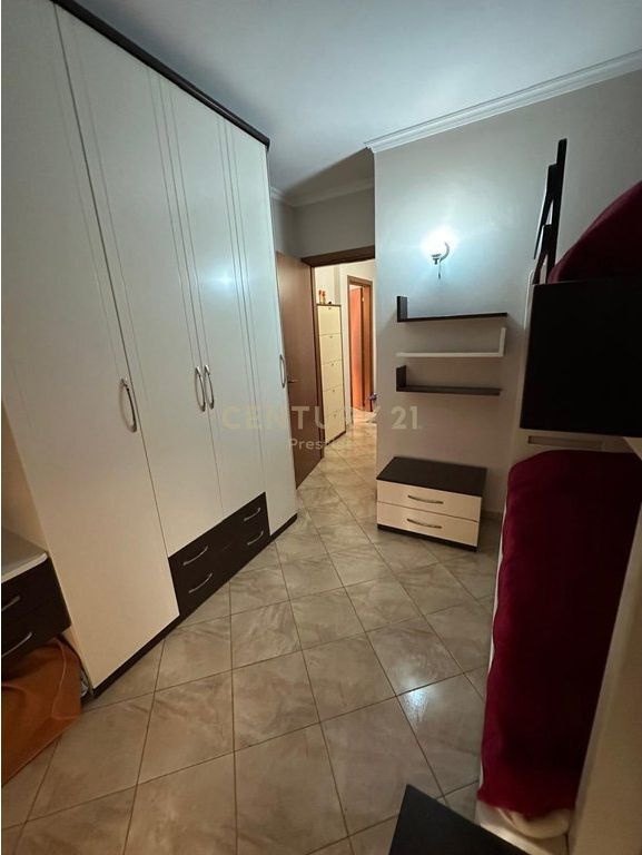 APPARTAMENTO 2+1+2 IN VENDITA VICINO ALL'AMBASCIATA AMERICANA, TIRANA! 226.000 €