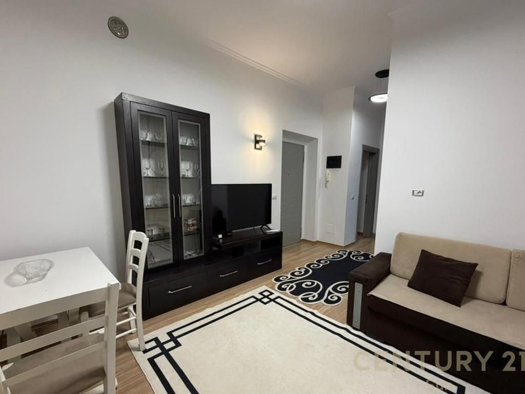 Apartament 2+1 me qira tek Rruga e Durresit! 600 € /Muaj