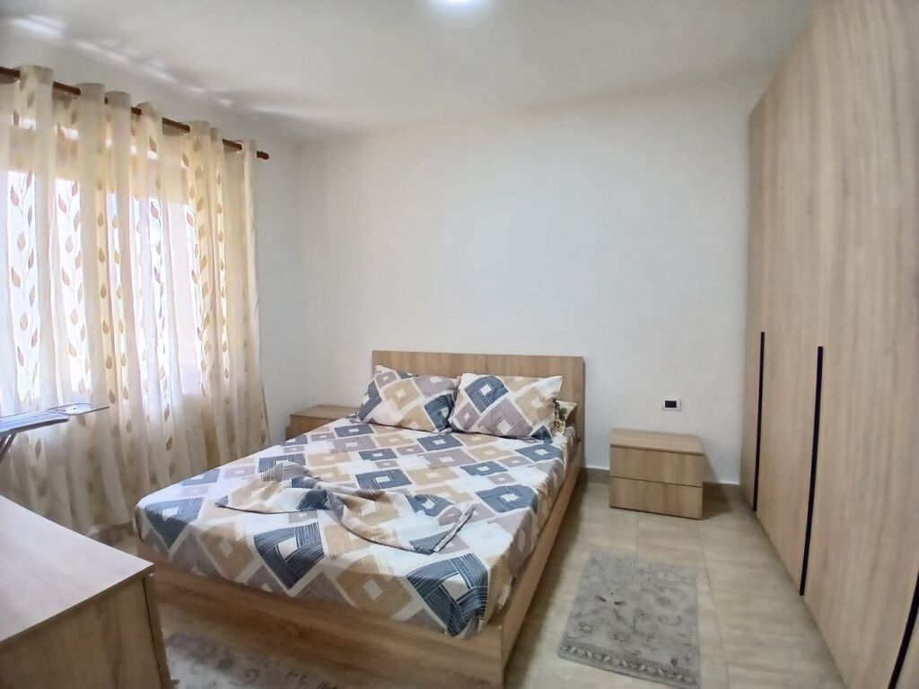 Appartamento 1+1+1 Balcone In Affitto