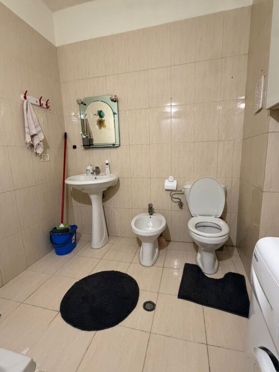 Apartament me qera 2+1 te Komuna e parisit