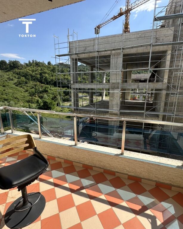 2+1,kompleksi mateo kopshti zologjik,225.000 euro