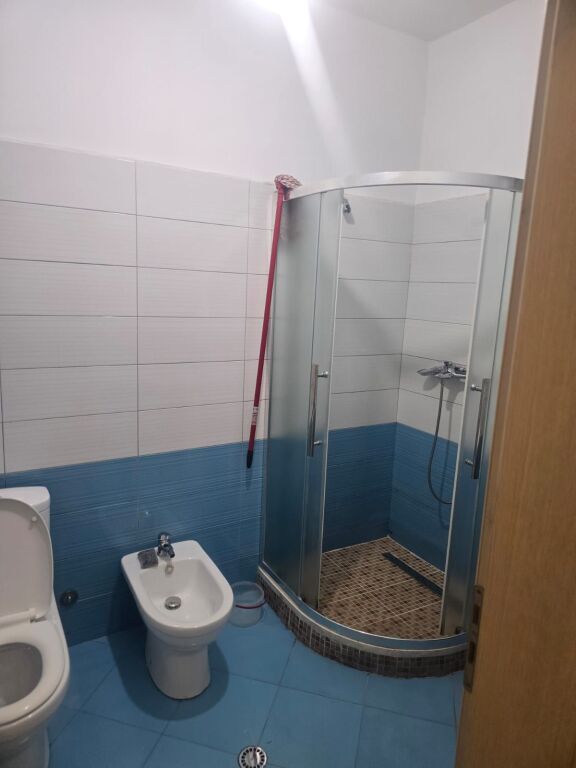 Affitto, Appartamento 1+1 Giardino Zoologico Tirana