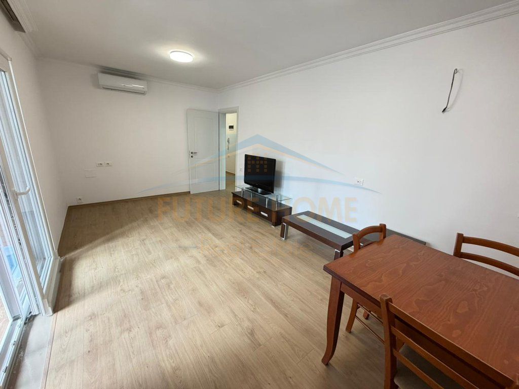 Apartament me qera 2+1, Qender, Tirane