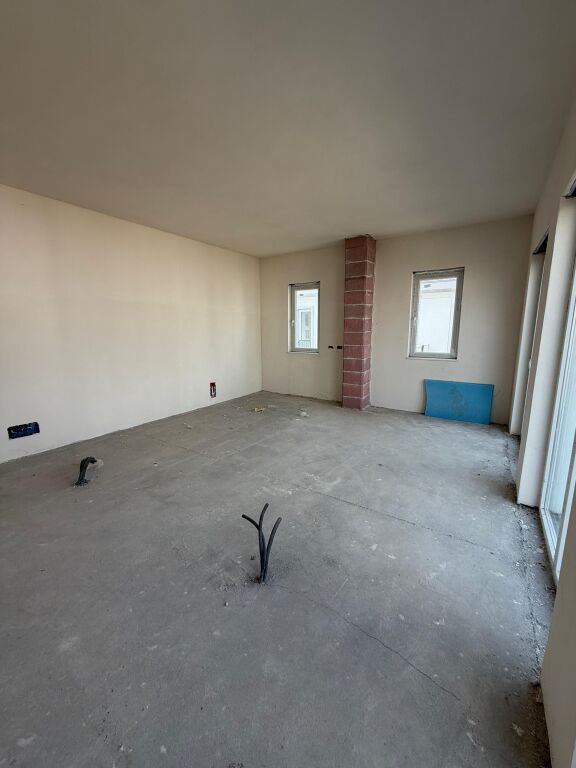 🏡 Vendesi Villa di Lusso con Piscina a Rolling Hills 2