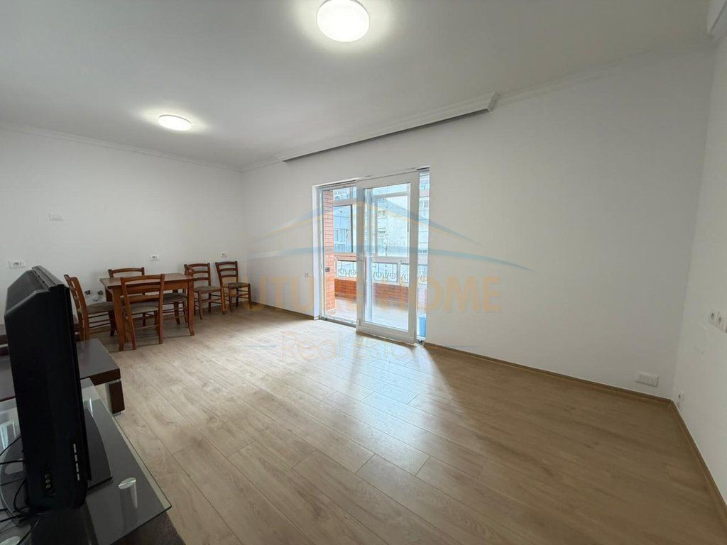 Qera, Apartament 2+1, Qender, Tirane