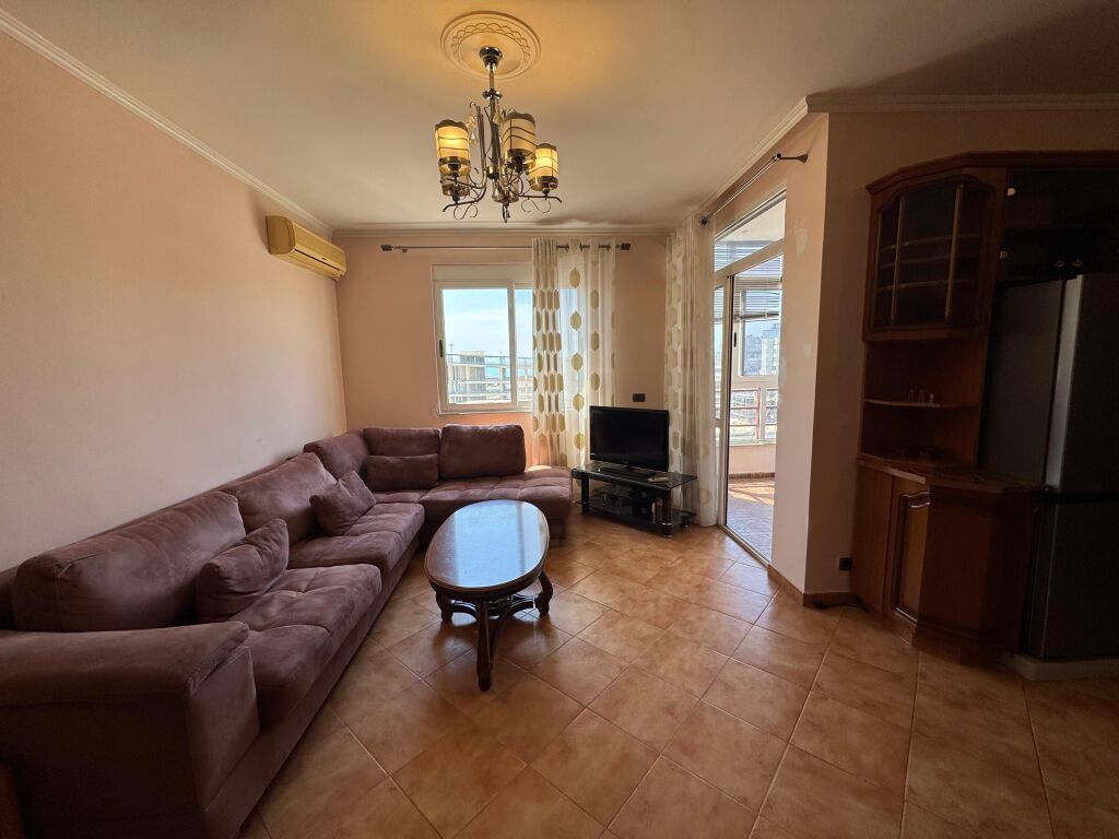 Shitet Apartament 2+1 Pamje Fantastike Deti