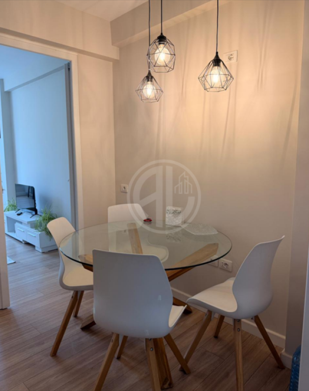 Per Shitje Apartament 1+1 – Shkëmbi i Kavajës | Vijë e Parë me Detin