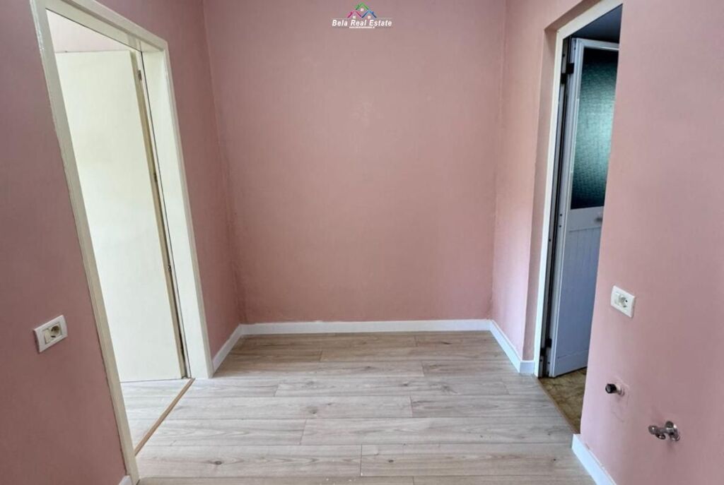 Appartamento In Vendita 1+1 In Vasil Shanto (ID B111148) Tirana