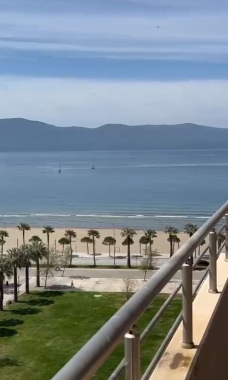Apartament me pamje nga deti për shitje Lungomare Vlore