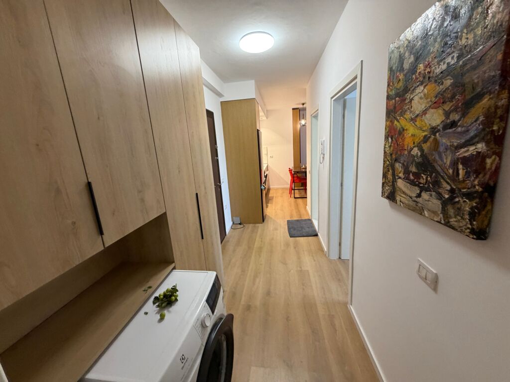 🏡 Appartamento 2+1 Arredato in Vendita – Ex Campo di Aviazione  📍 Ex Campo di Aviazione 📐 71,2 m² lordi 🏢 8° piano (non ultimo) 🛗 Palazzo con ascensore  ✨ L'appartamento è organizzato in: 🛋️ Soggiorno + cucina 🛏️ 2 camere da letto 🚿 1 bagno 🌤️ Balcone  ✅ Venduto completamente arredato ✅ Pronto per abitare ✅ Zona molto preferita con tutte le comodità vicine  💶 Prezzo: 160.000€ non trattabili  📩 Per maggiori informazioni o visita alla proprietà, contattaci.
