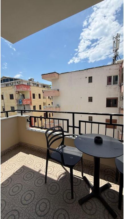 Apartament 1+1 Me Qira në Plazh, Durrës 50m Larg Detit ! 600 € /Muaj