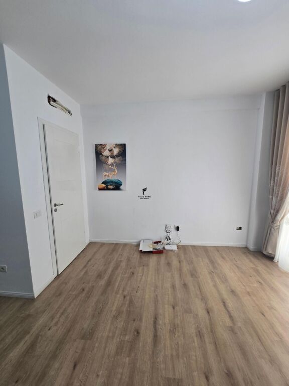 SHITET APARTAMENT 1+1 FRESK 13.000.000 LEKE FH-76429