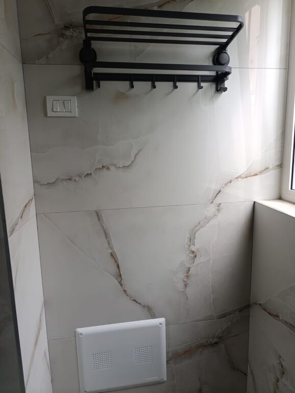 2+1, palazzo vicino alla scuola Myslym Keta, Kombinat, 500 mila lek