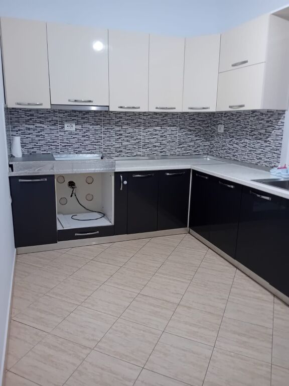 🏡 JEPET ME QERA – ASTIR, TIRANË