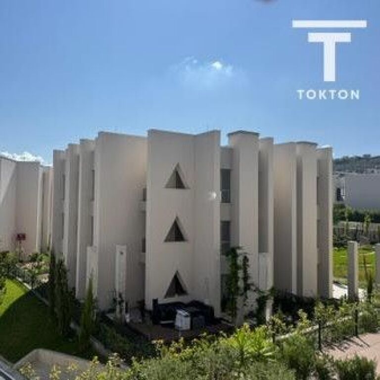 SHITET APARTAMENT 2+1+2, GREEN VALLEY, LIQENI I THATË