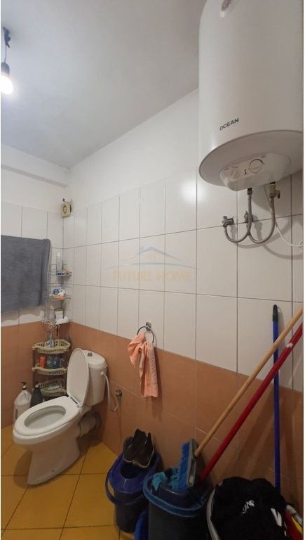 Appartamento 2+1, Misto Mame