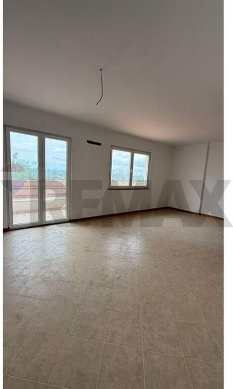 Appartamento - In Vendita - Linzë, Tirana(ID: 530391021-118)