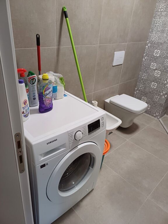 Qera | Apartament 1 + 1 | Rruga Karl Gega | 650 €/muaj
