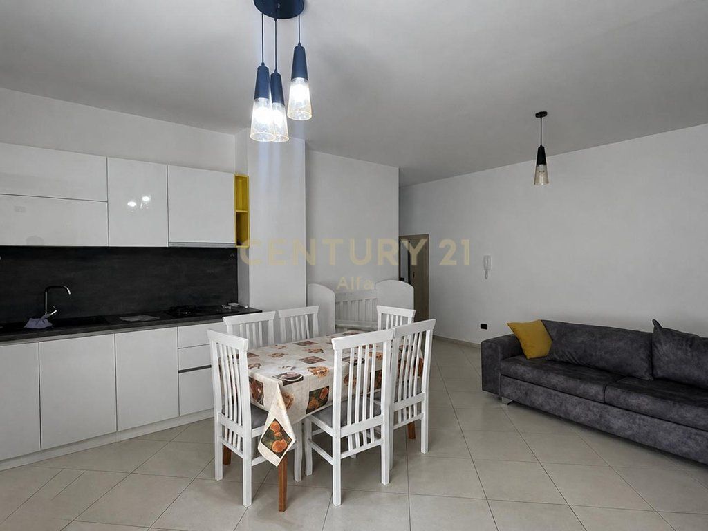 Shitet apartament 2+1 ne hyrje te Freskut! 162,200 €