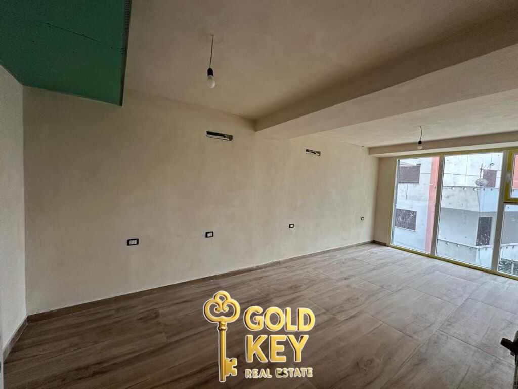 🏡 SHITET DUPLEX GOLEM DURRES