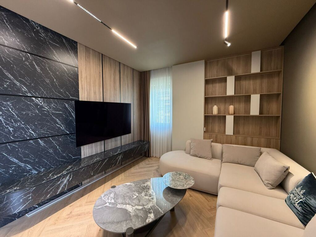 Apartament me qera - Fusha e Aviacionit