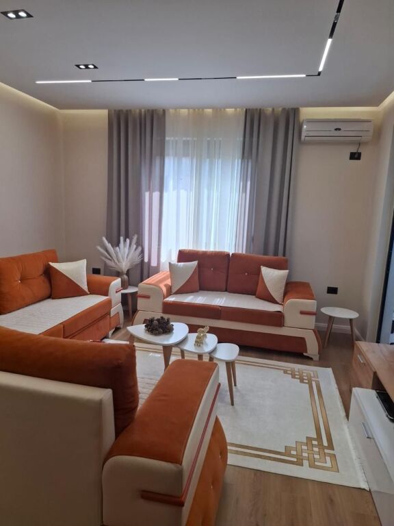 Apartament 1+1 per shitje ne Fresk !
