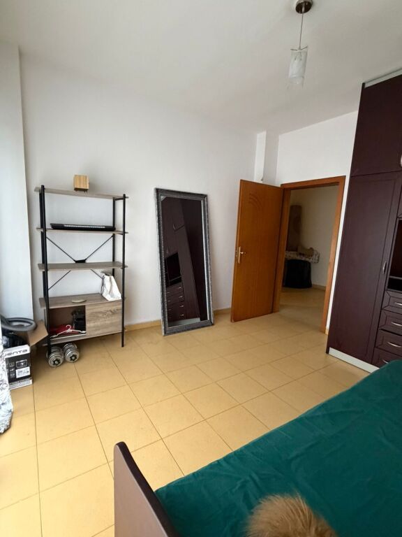 Apartament me qera 2+1 te Komuna e parisit