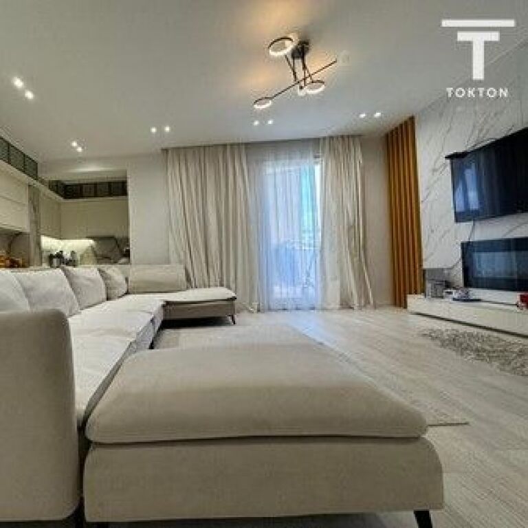 SHITET, APARTAMENT 2+1+2, ISH STADIUMI DINAMO, TIRANË
