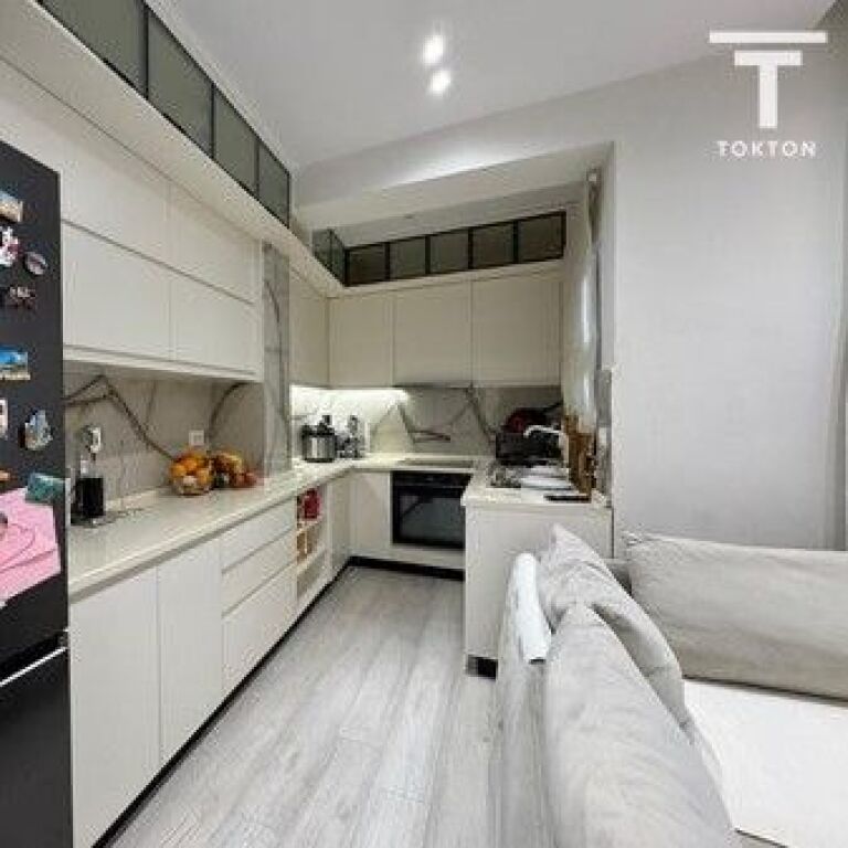 SHITET, APARTAMENT 2+1+2, ISH STADIUMI DINAMO, TIRANË