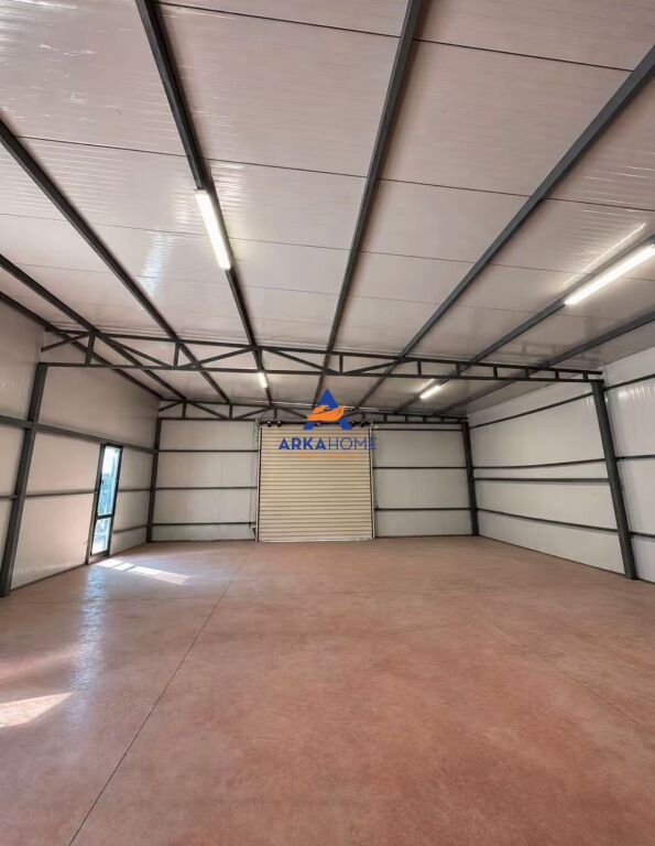 WAREHOUSE FOR RENT 240M2 "IN VALIAS" 70,000 LEKE