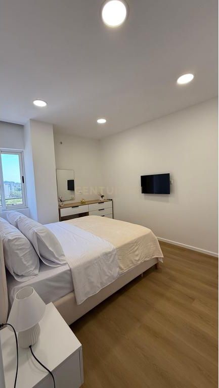 Apartament 1+1 Me Qira në Plazh Iliria, Durrës ! 50 m Larg Detit 600 € /Muaj