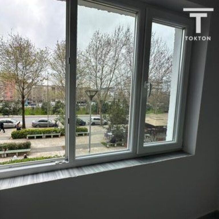 QIRA, APARTAMENT (AMBIENT BIZNESI), BRRYLI, TIRANË