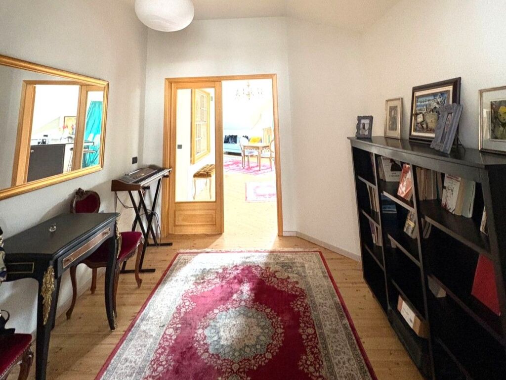 apartament 2+1 verande ne shitje tek rruga ilo mitke qafzezi pro1312.html