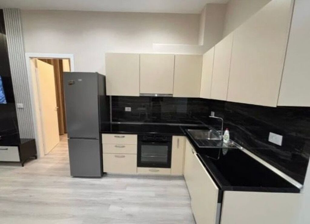 1+1, te kodra e diellit, kat 0, 550 euro
