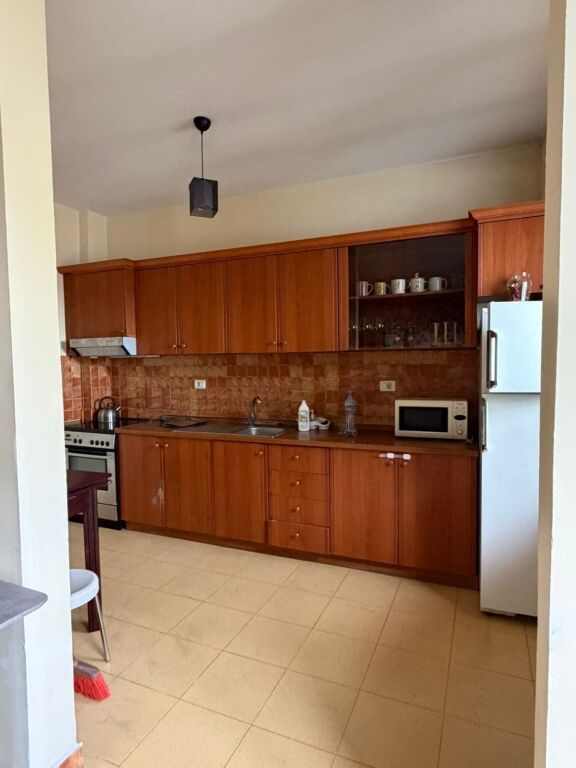 Apartament me qera 2+1 te Komuna e parisit