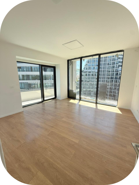 FOR RENT - OFFICE/BUSINESS SPACE AT LAKE VIEW RESIDENCE