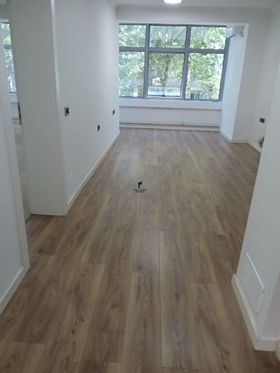 ZYRE ME QERA 83 M2 21 DHJETORI 80.000 LEKE FH-76396
