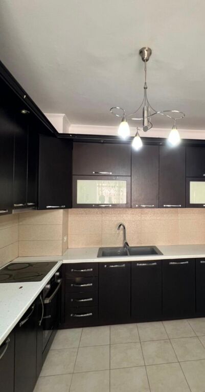 Apartament me qera 2+1 Astir te Fratari