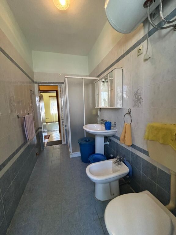 Shitet Apartament 2+1 | Pallati i Sportit, Durrës