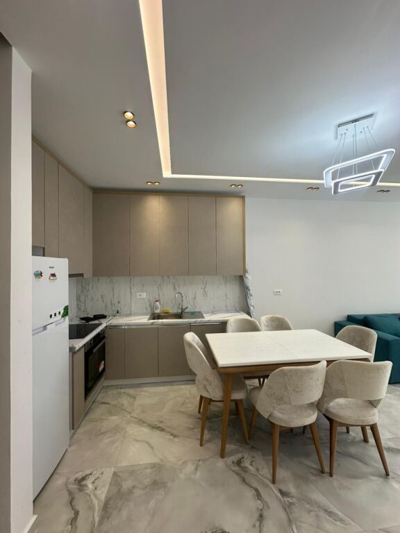 🌊 Super Apartament 2+1 për shitje te White Tower Residence, Golem 📍
