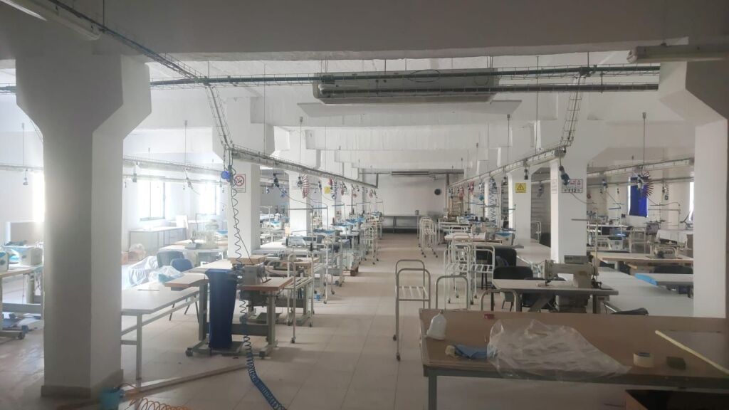 MAGAZZINI IN AFFITTO 900M2 KOMBINAT 360.000 LEKE FH-76333