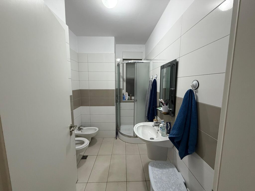🏠 AFFITTASI 1+1 📍 21 Dhjetori – Complesso Magneti