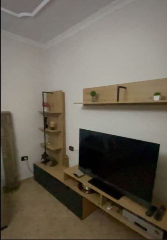 Appartamento 1+1+1 Balcone In Affitto