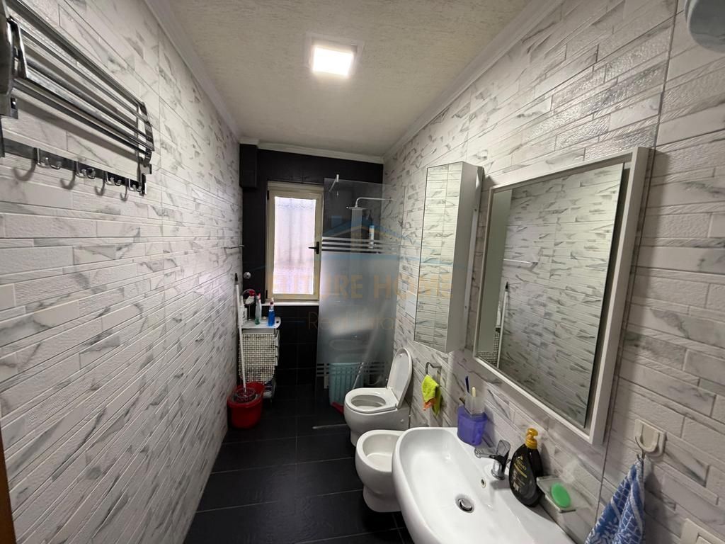 Shitet, Apartament 2+1, Shkolla e Baletit, Tiranë