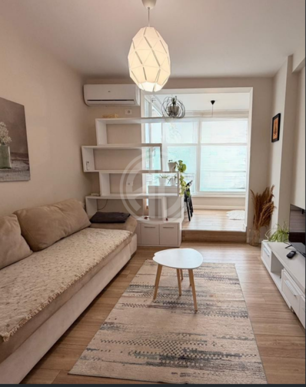 Per Shitje Apartament 1+1 – Shkëmbi i Kavajës | Vijë e Parë me Detin