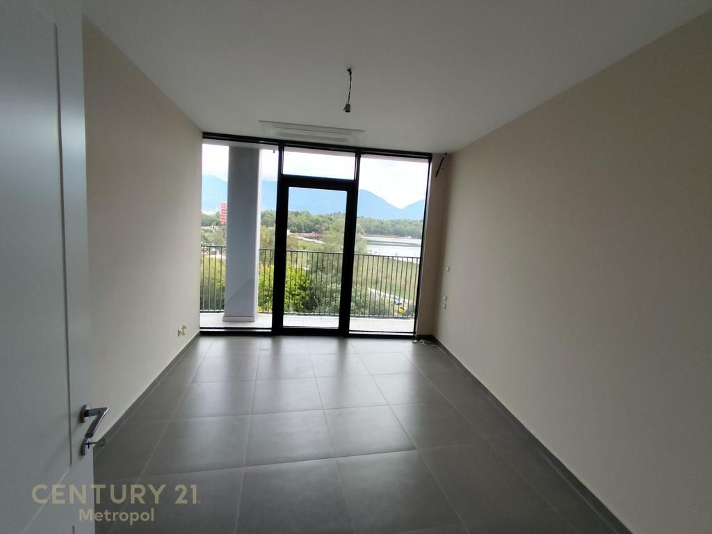 Apartment 2+1+2 for rent at Lake View