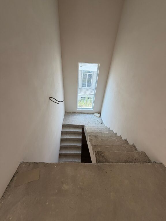 🏡 Vendesi Villa di Lusso con Piscina a Rolling Hills 2