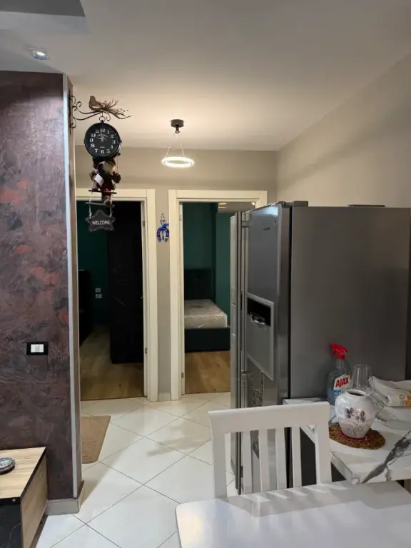 Affitto | Apartament 3 + 1 | Liqeni i Thatë | 550 €/mese